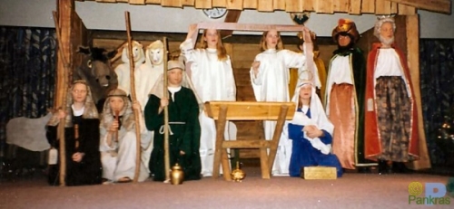 De nieuwe kerststal van mijnheer pastoor (1997)
